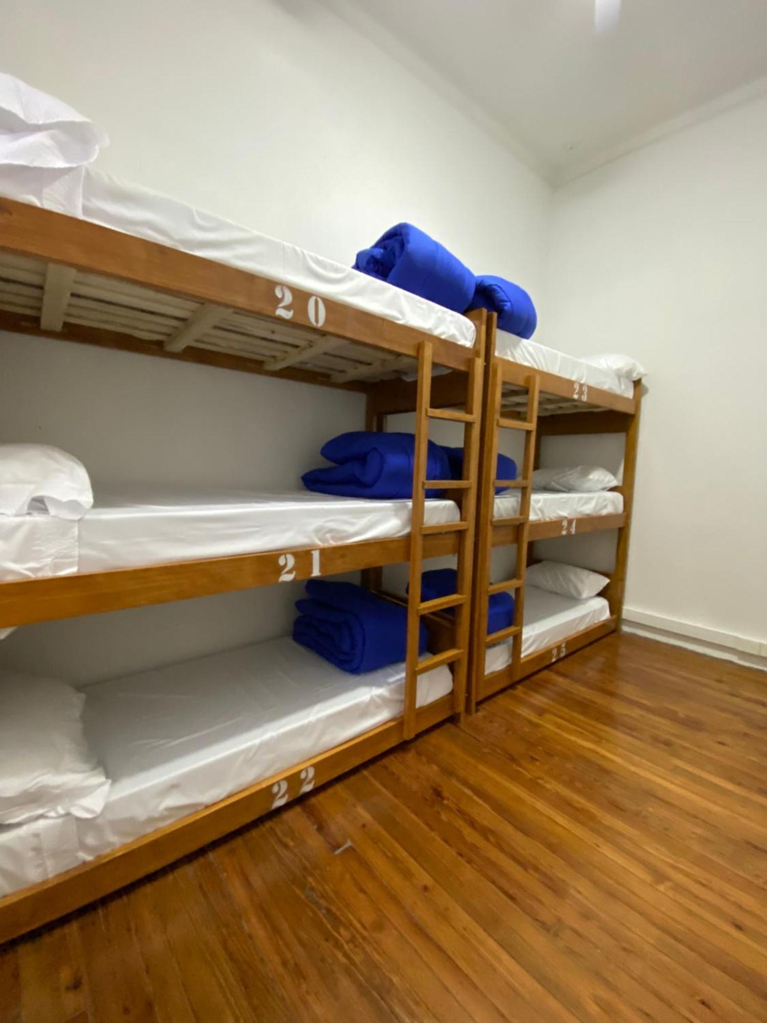 Hostel Miraflores Buenos Aires Exterior photo
